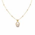 WHITE PEARL PENDANT